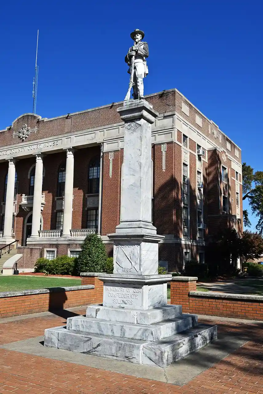 Lonoke Confederate Monument
