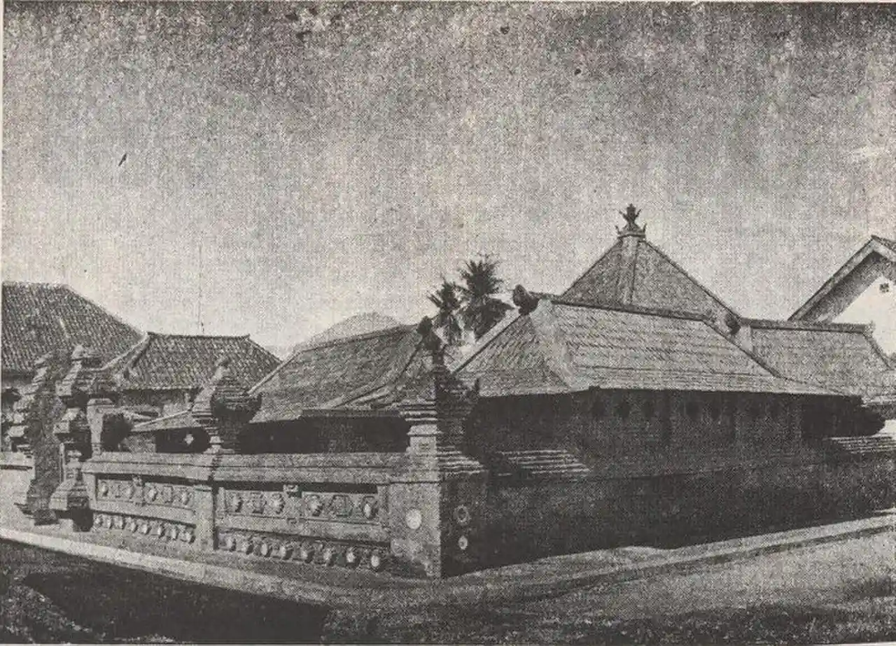 Red Mosque of Panjunan
