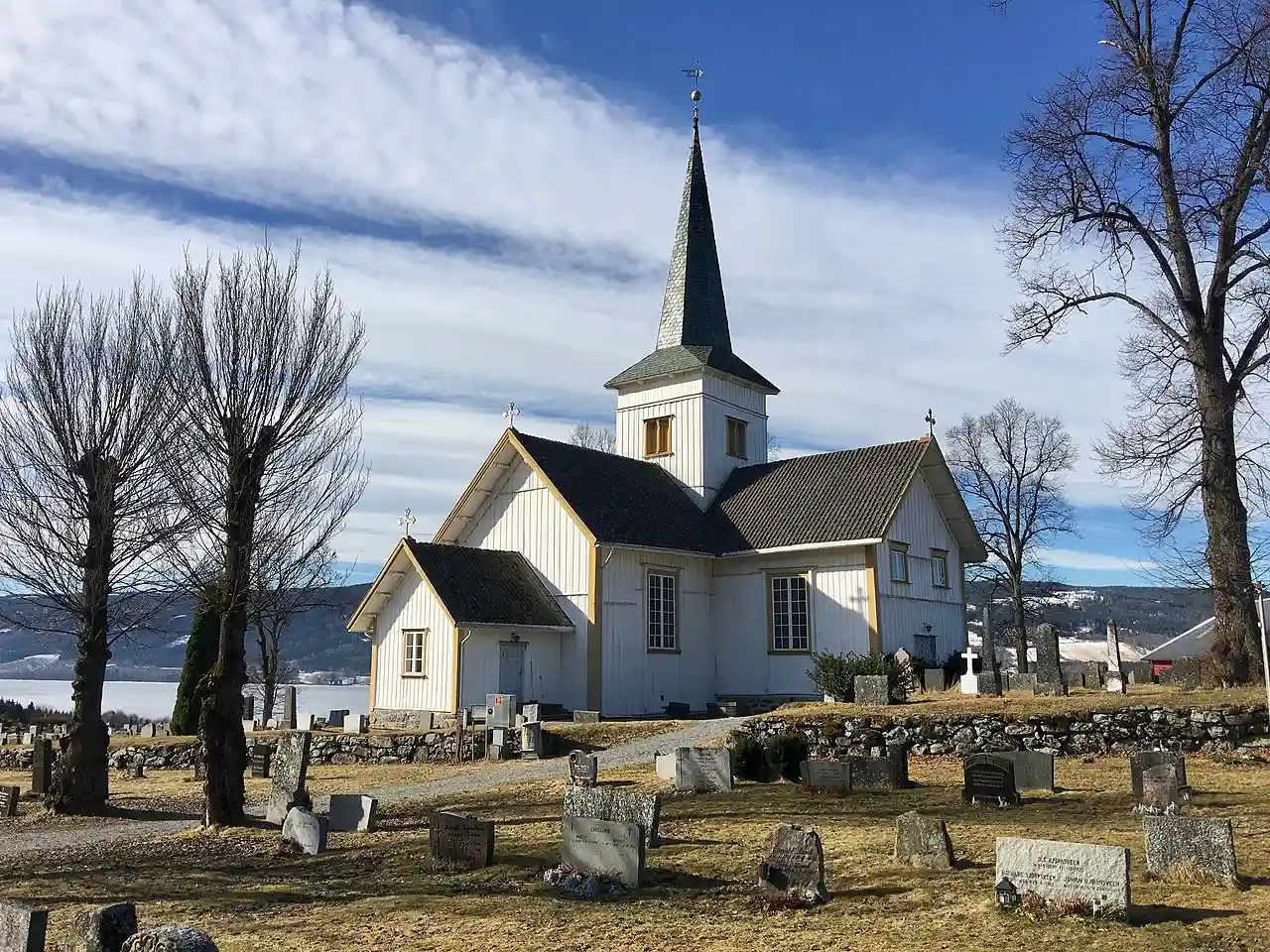 Hov Church