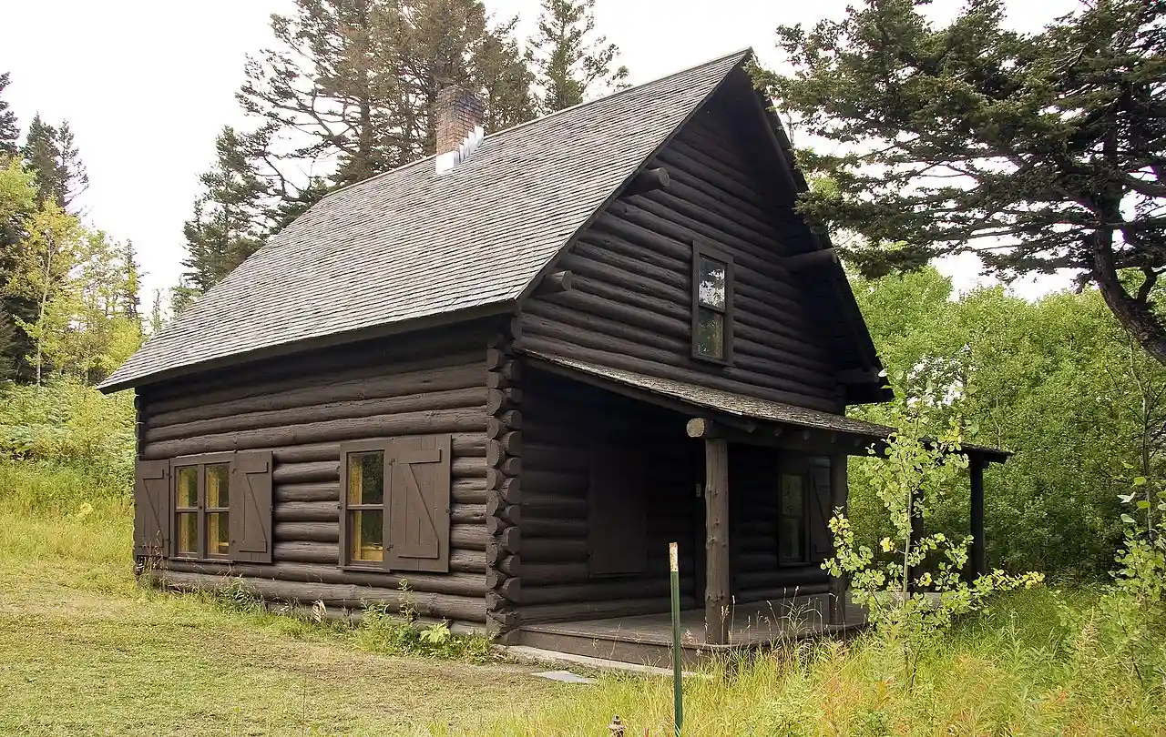 Saint Mary Ranger Station