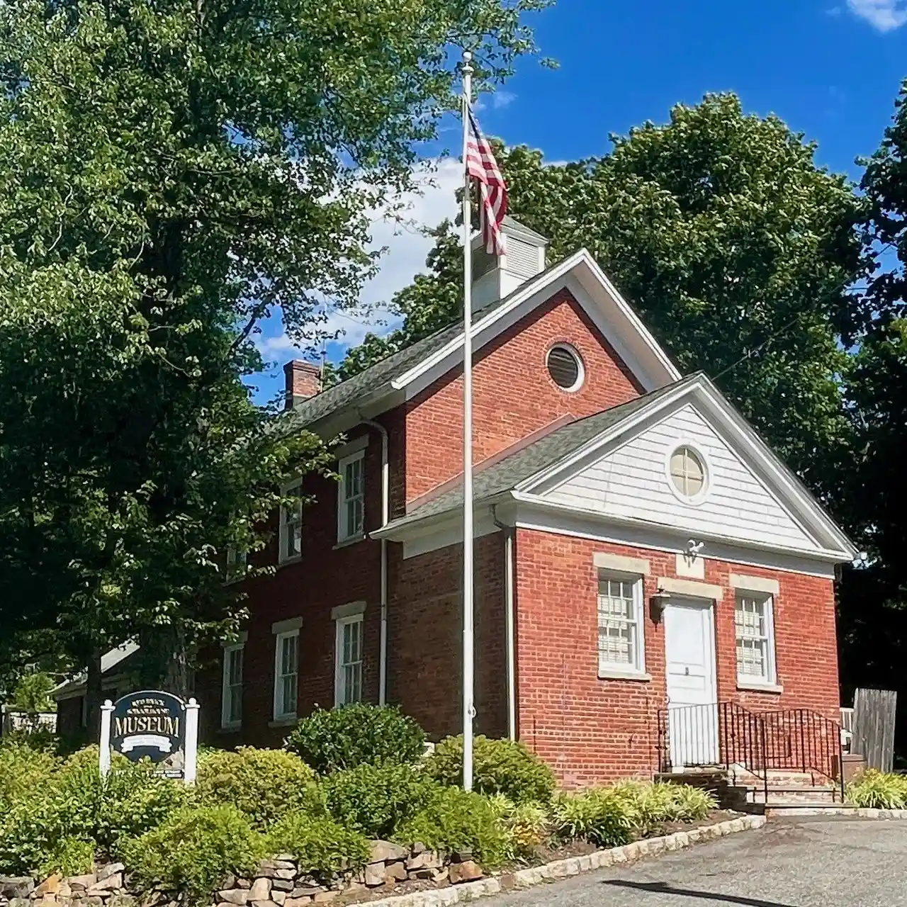 Mount Vernon School