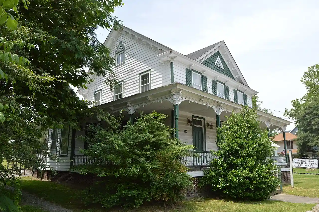 Eure-Roberts House
