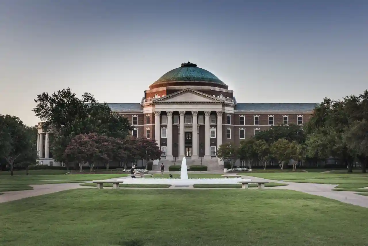 Dallas Hall