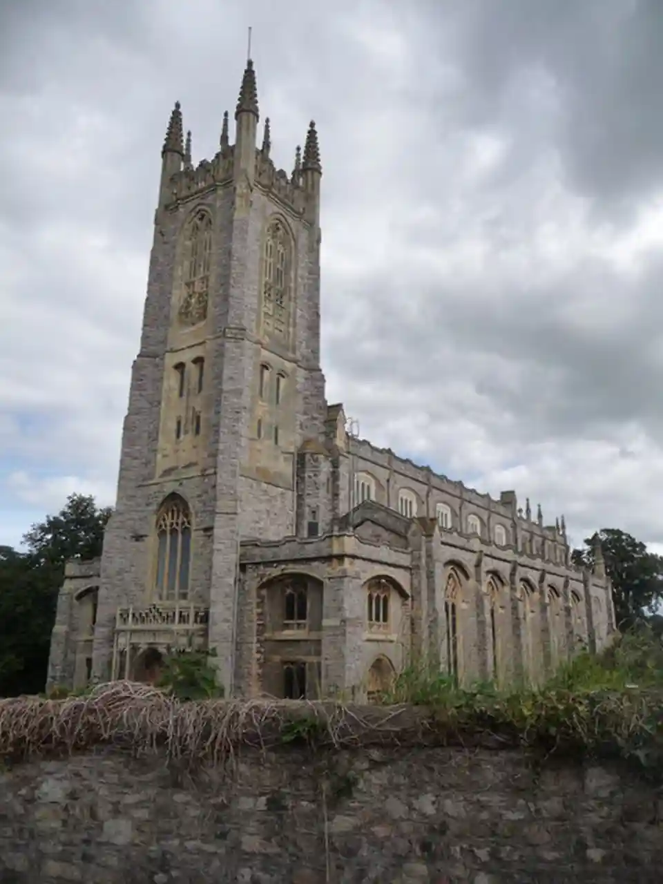 Holy Trinity Church, Exmouth