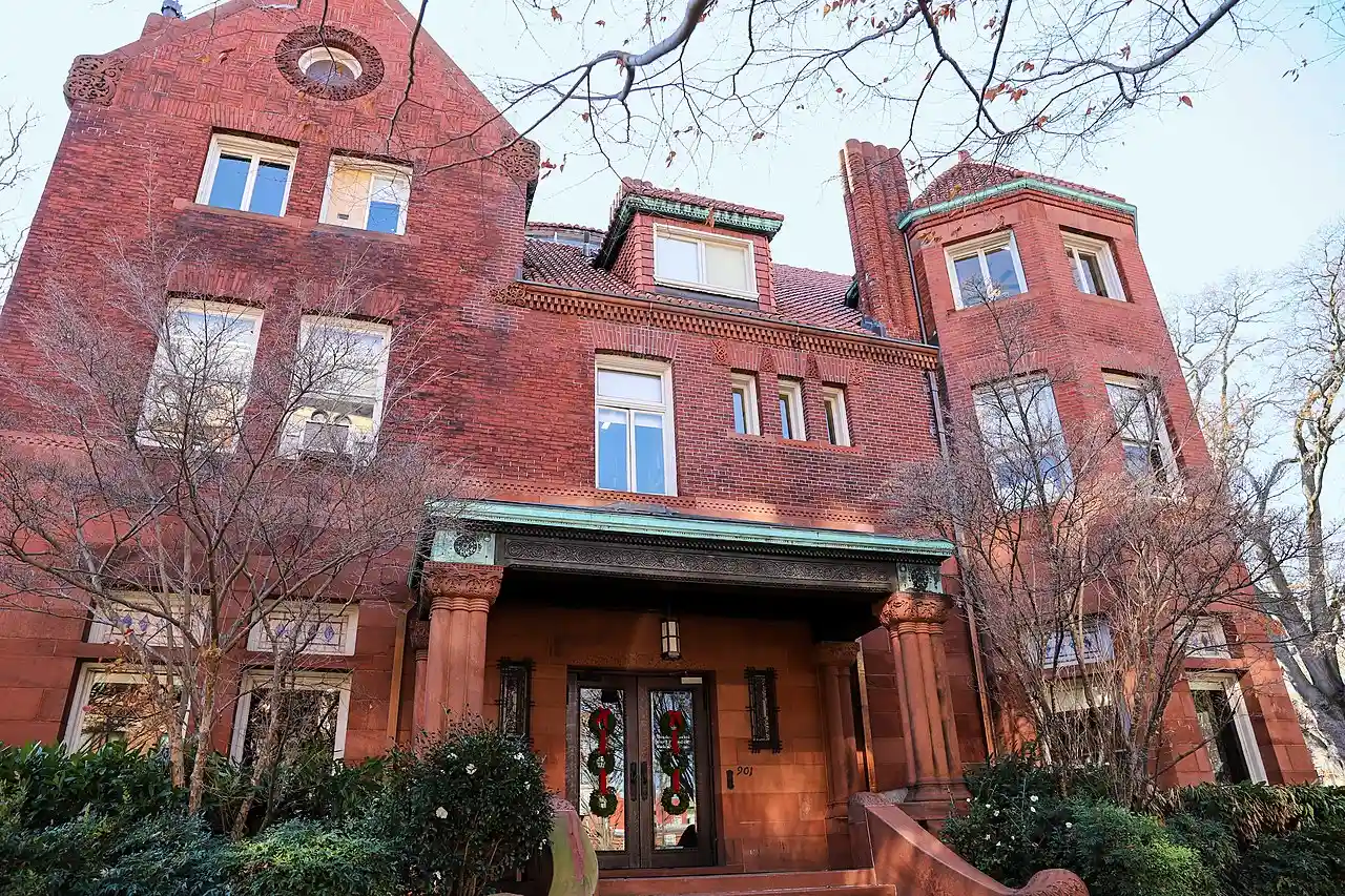 Ginter House