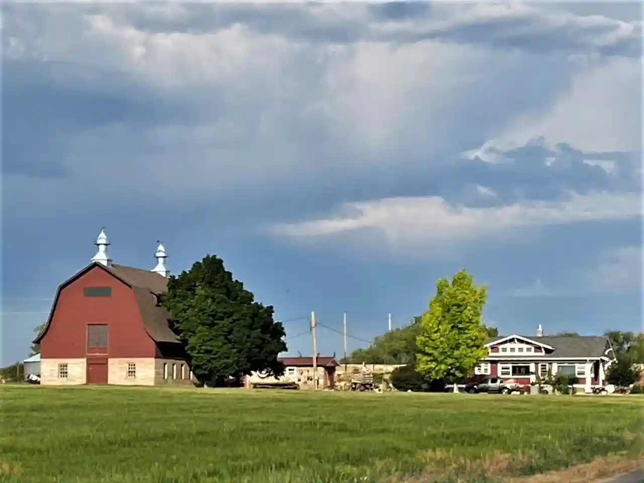 Dau-Webbenhorst Barn
