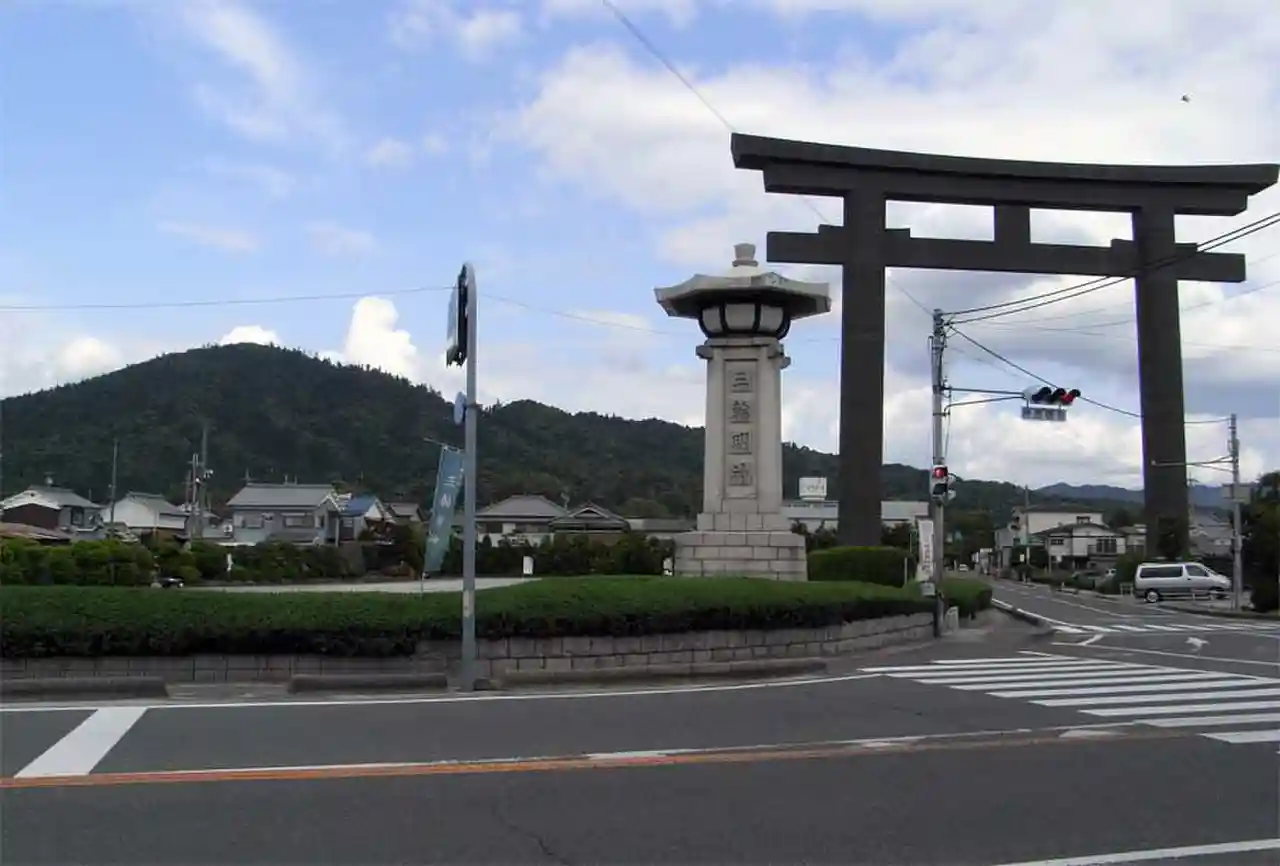 Ōmiwa jinja大神神社