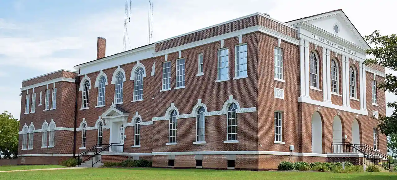 Telfair County Courthouse and Jail