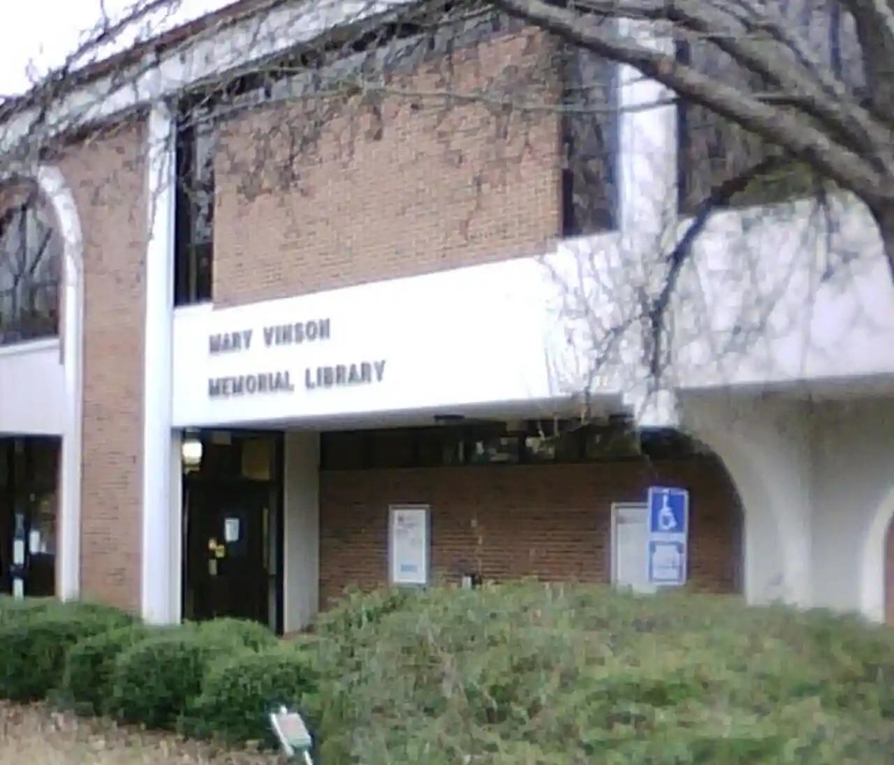 Twin Lakes Library System