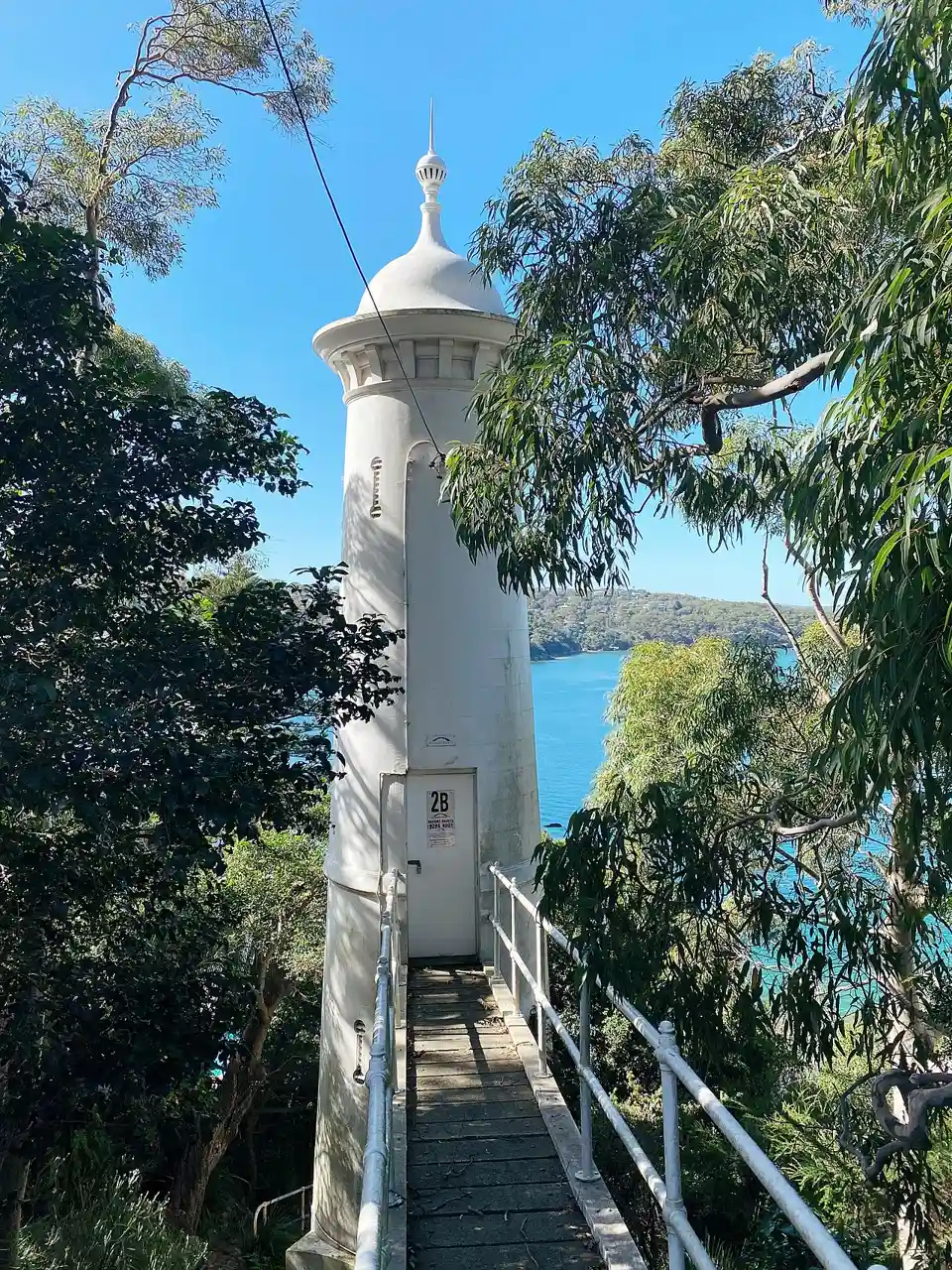 Parriwi Head Light