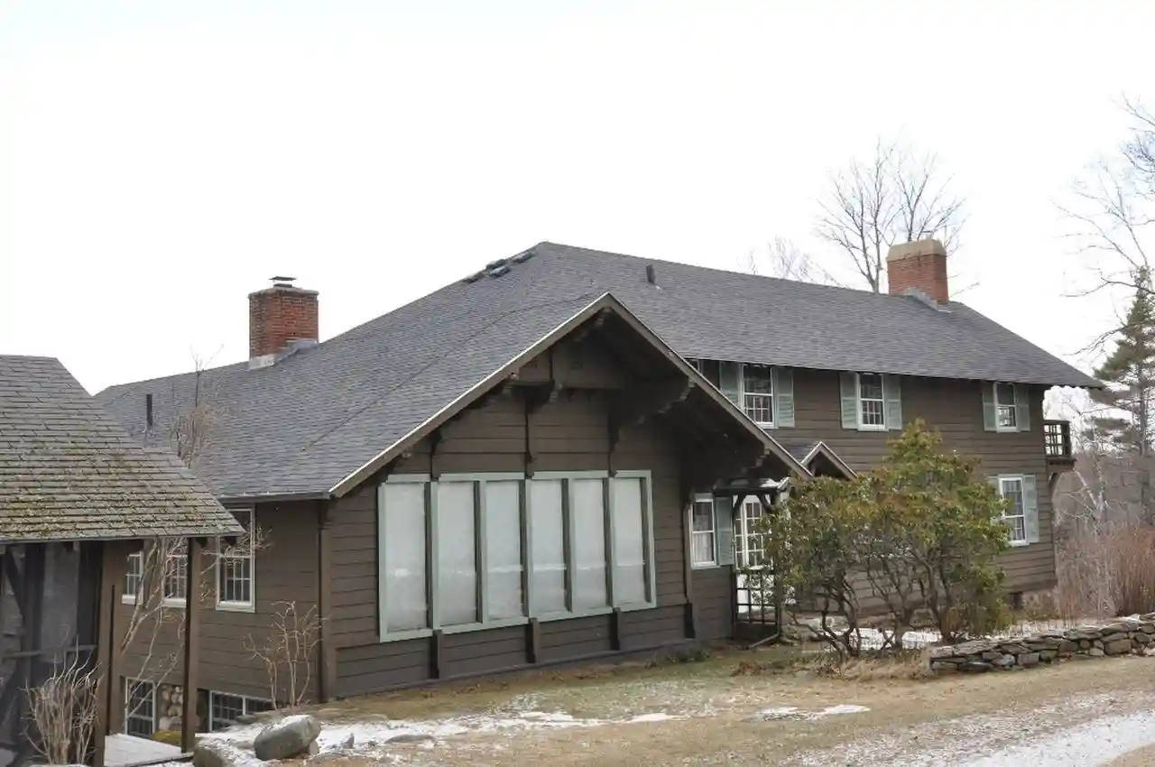Brackett House