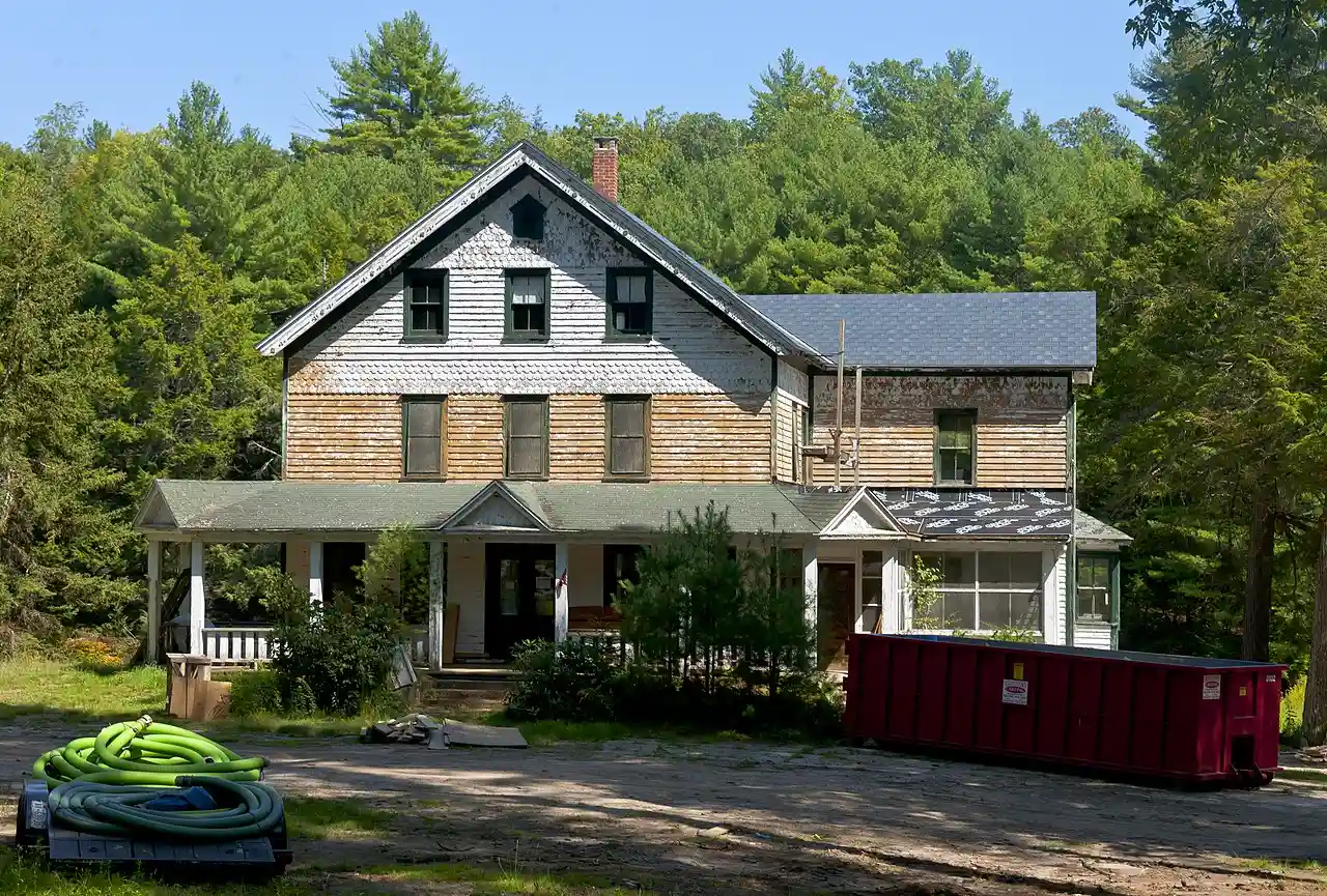 Cottage in the Pines