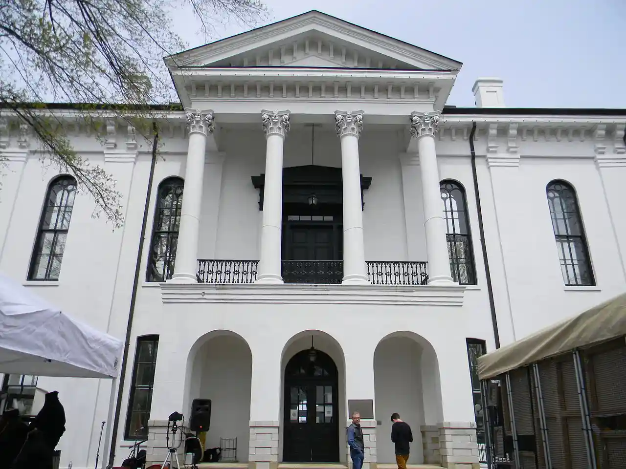 Lafayette County Courthouse