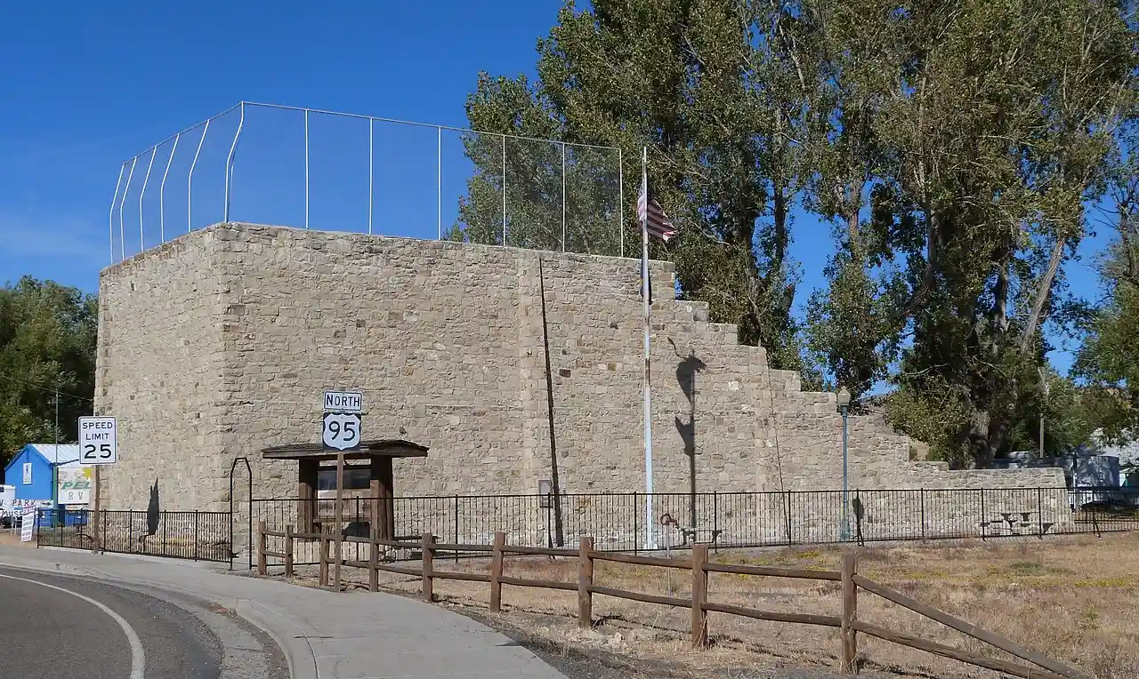 Pelota Fronton
