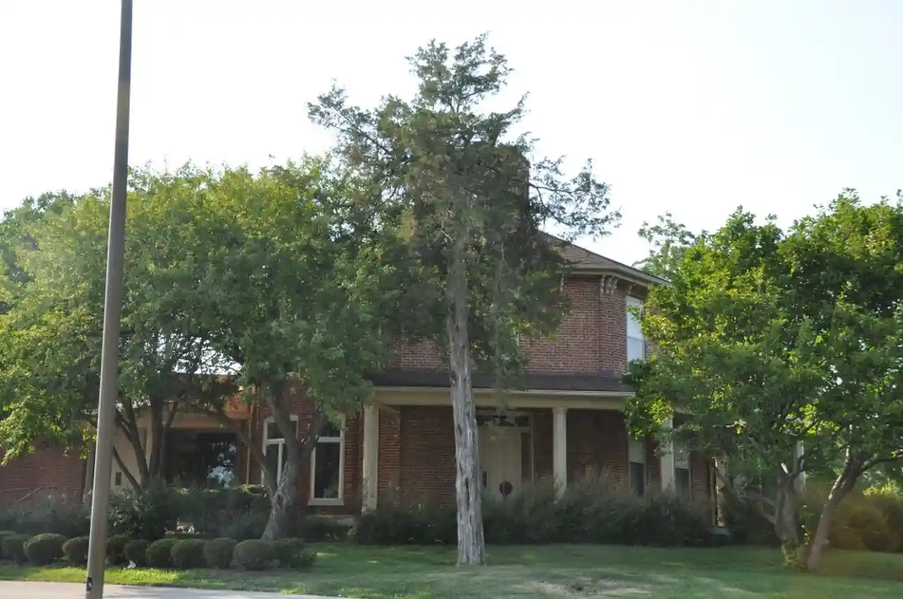Sinnett Octagon House