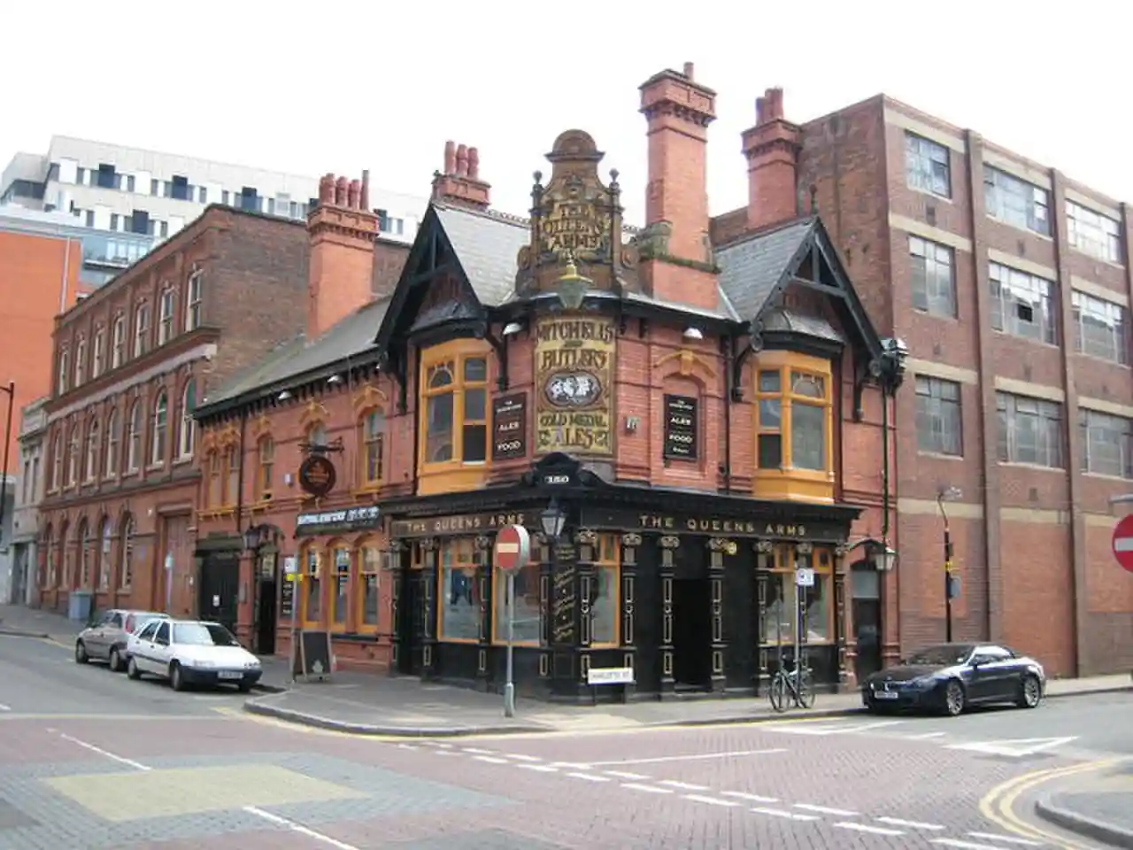 Queen's Arms