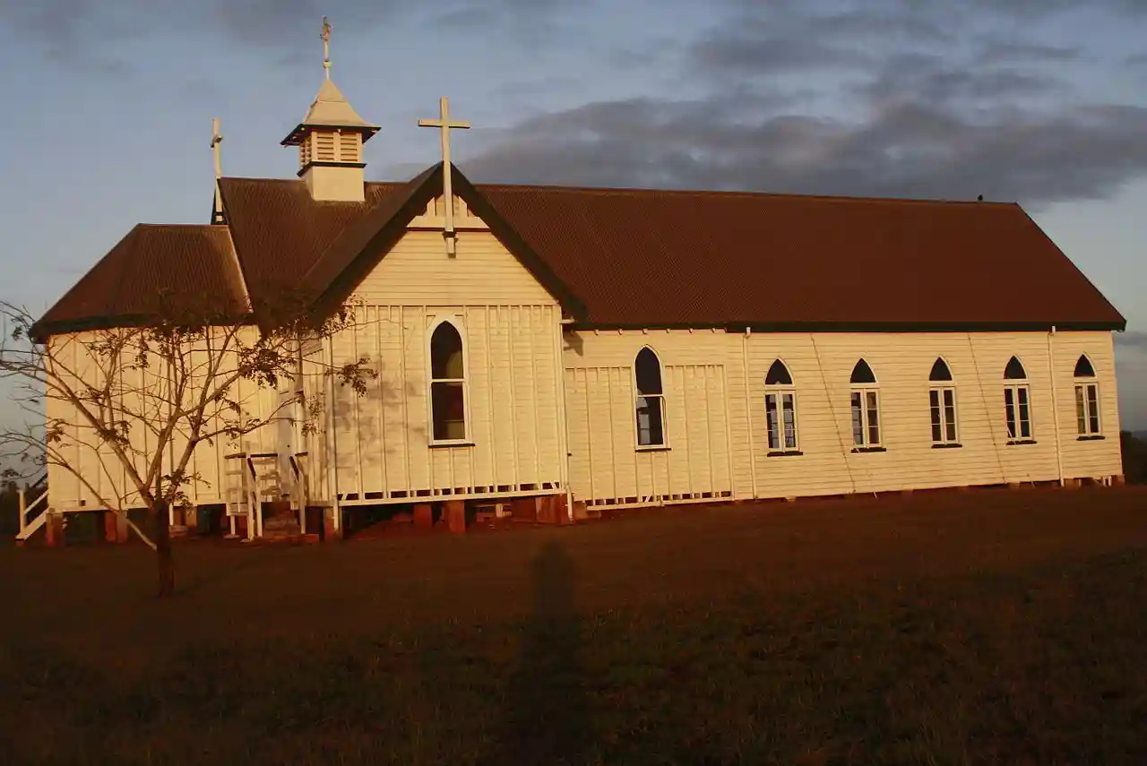 Ravenswood Community Church