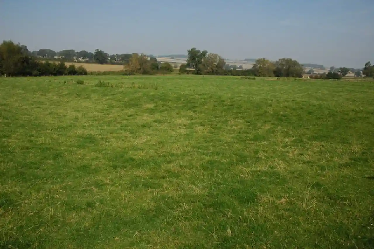 Ascot d'Oilly Castle