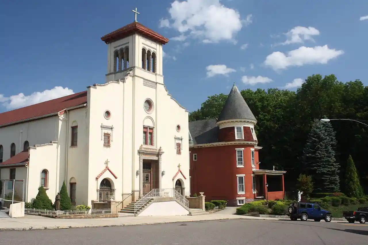 Mary, Queen of Peace Catholic Church