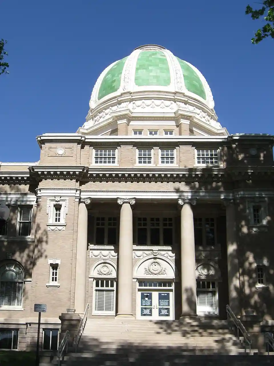 Chaves County Courthouse