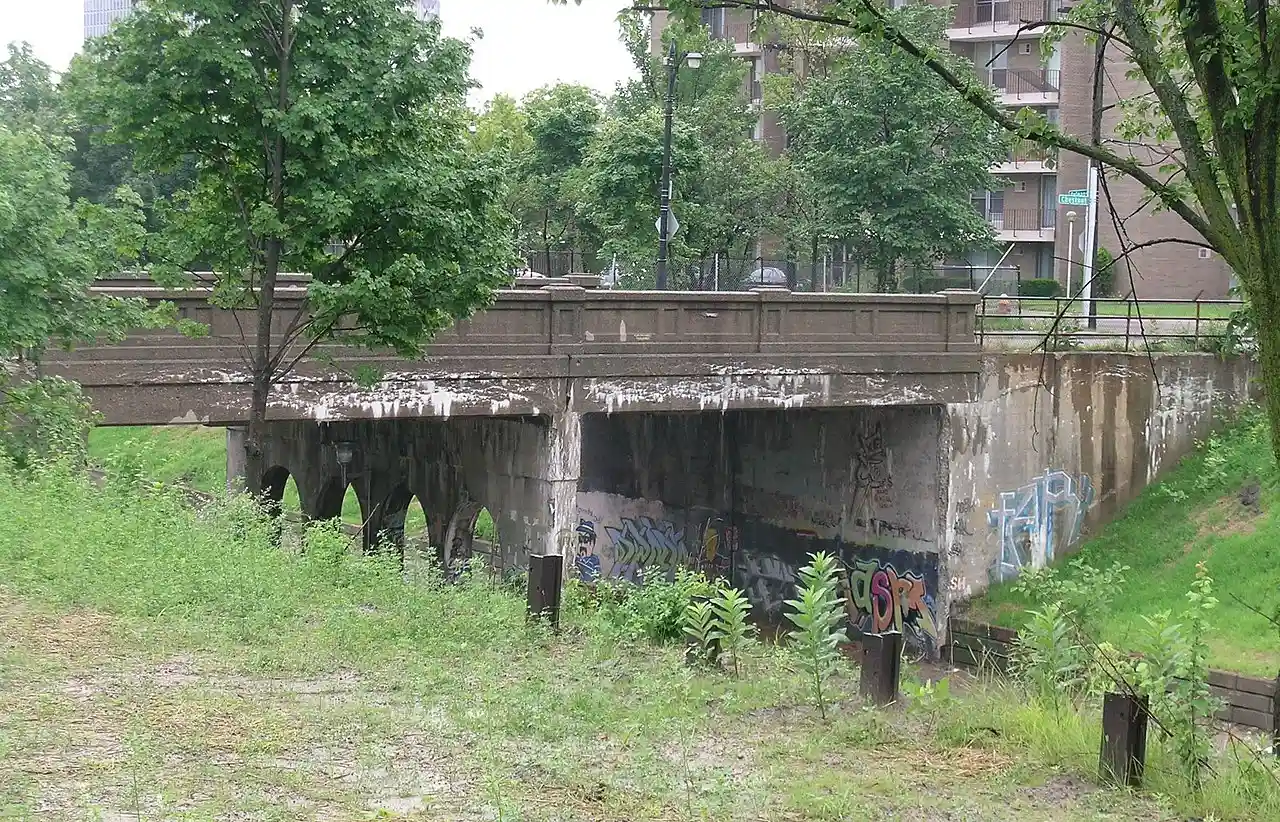 Chestnut Street Bridge-Grand Trunk Railroad