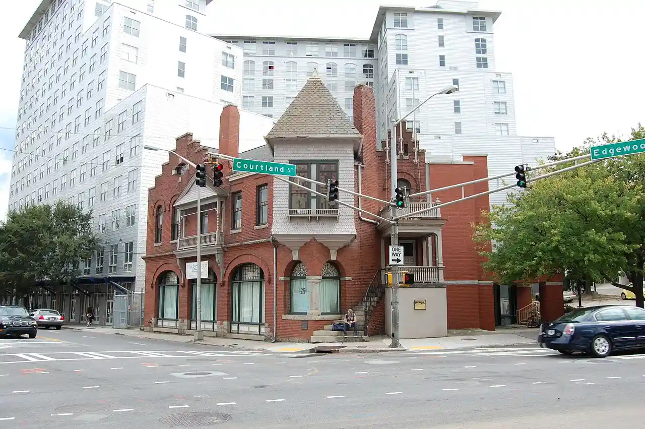 Dixie Coca–Cola Bottling Company Plant
