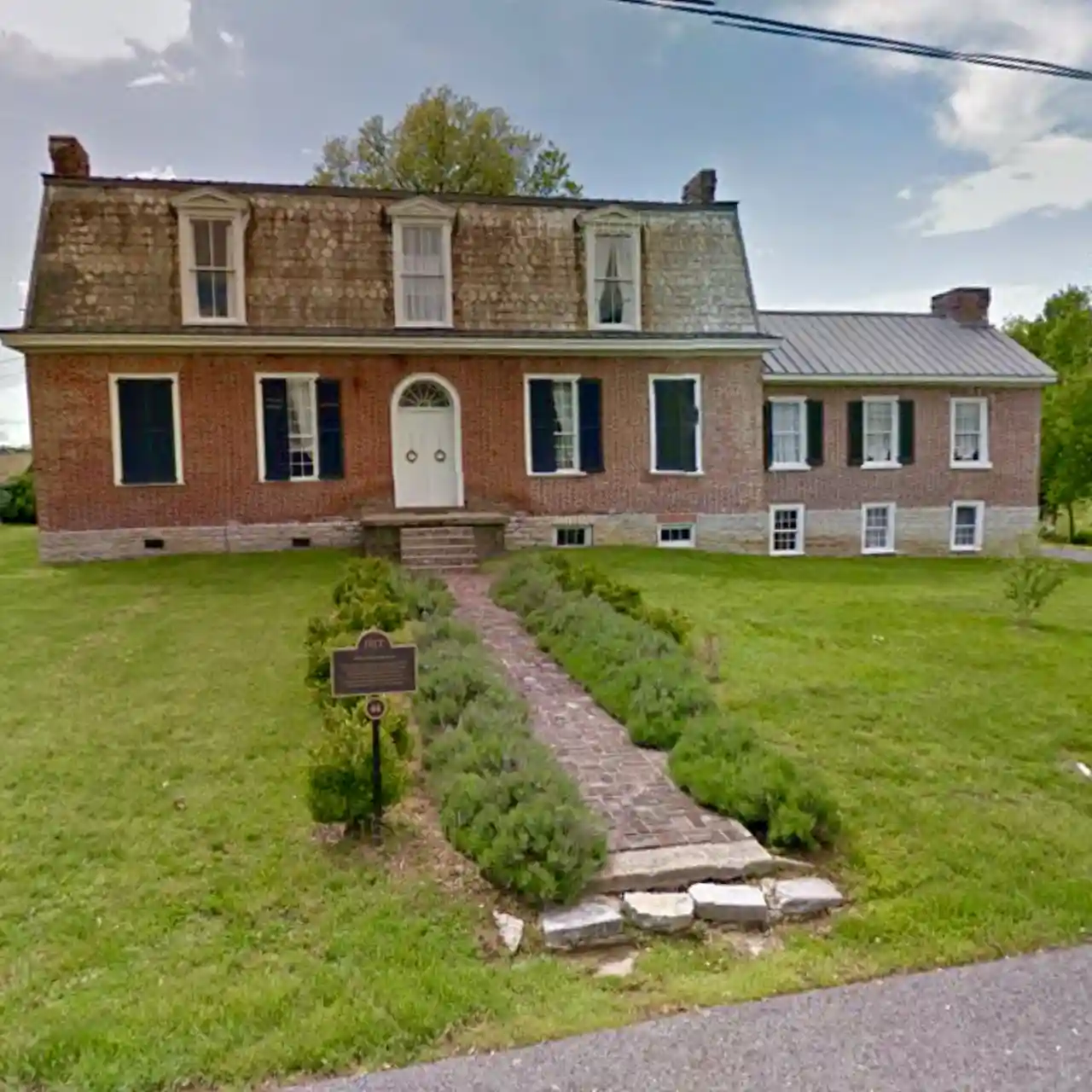 Rocky Point Manor