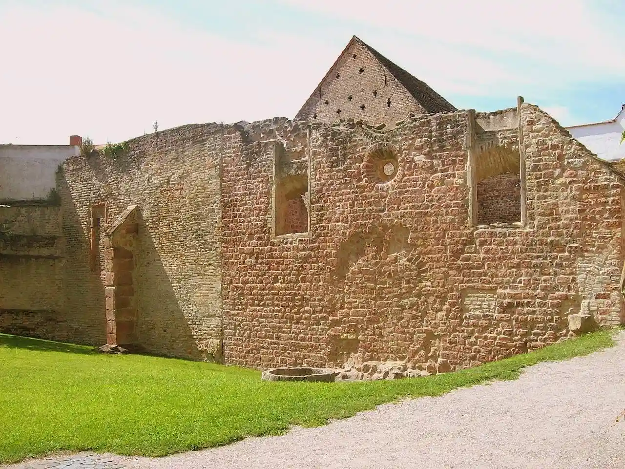 Jewish courtyard, Speyer