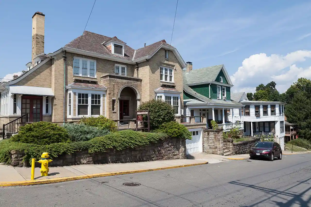 Greenmont Historic District