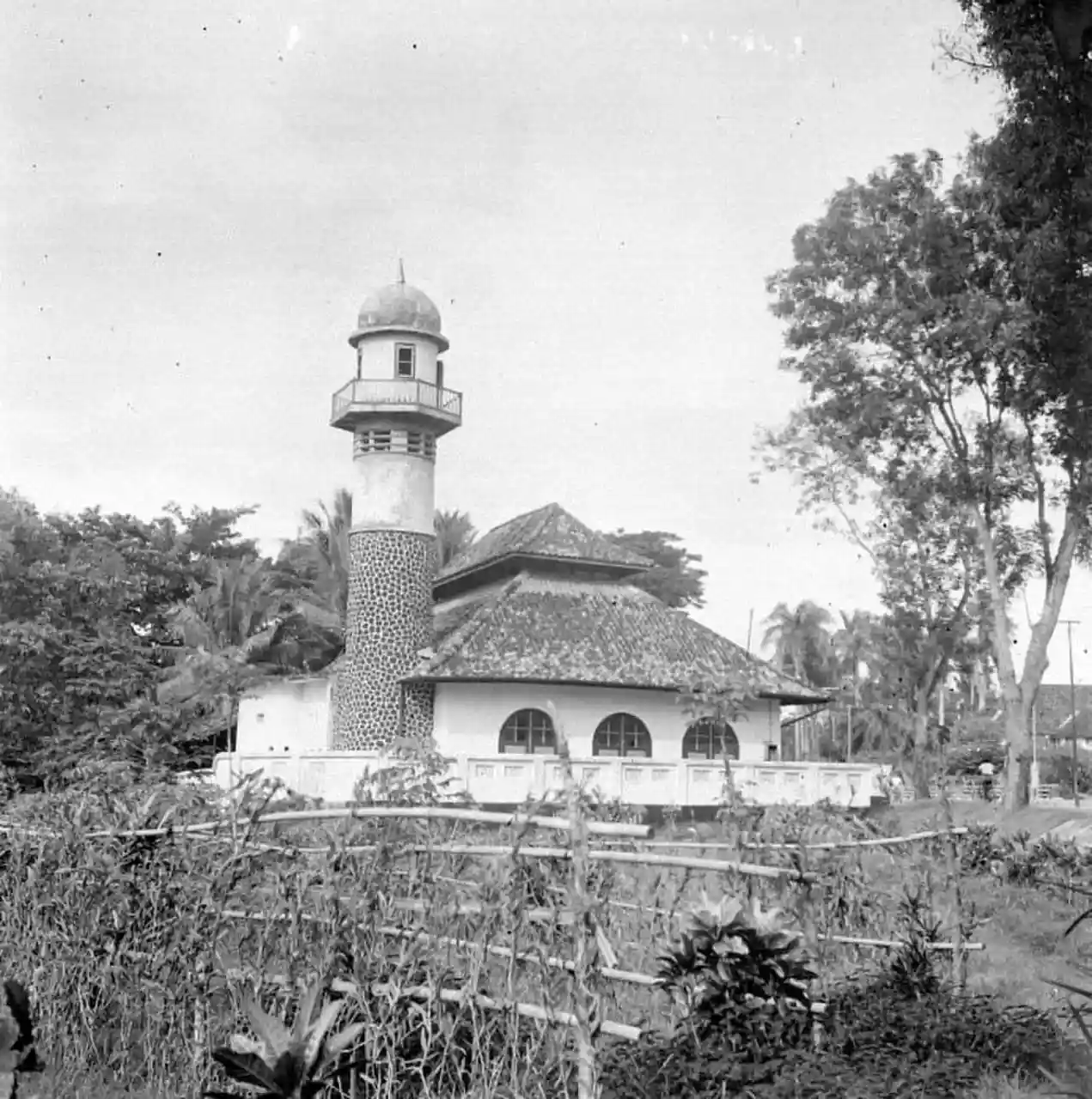Al-Makmur Mosque