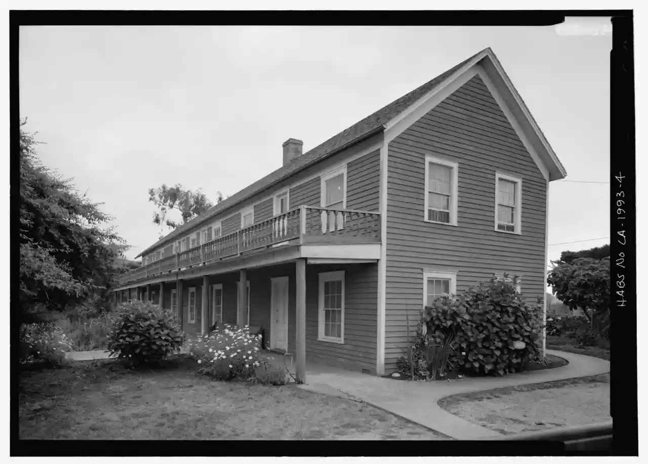 San Gregorio House