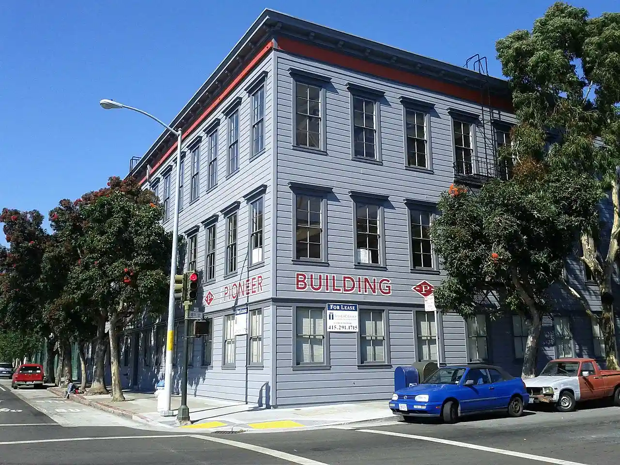 Pioneer Trunk Factory--C. A. Malm & Co.