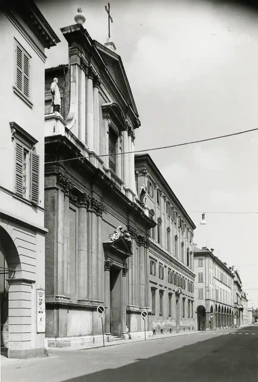 San Vincenzo, Modena