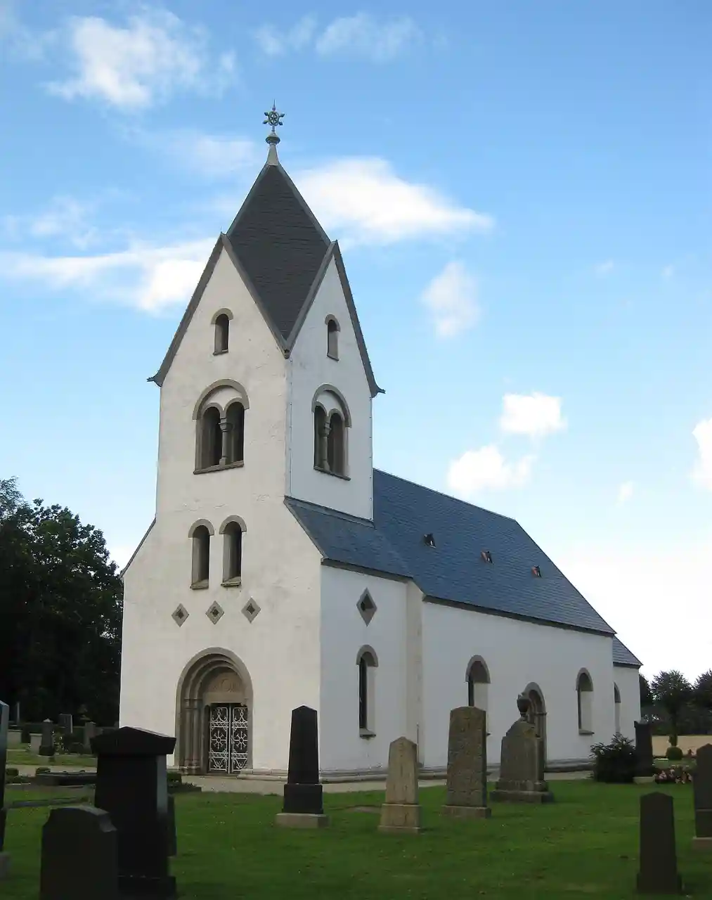 Östra Herrestad Church
