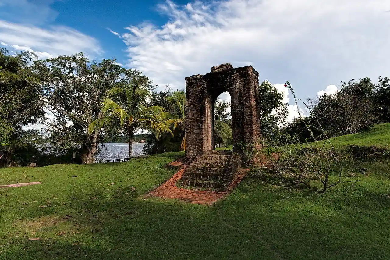Fort Kyk-Over-Al