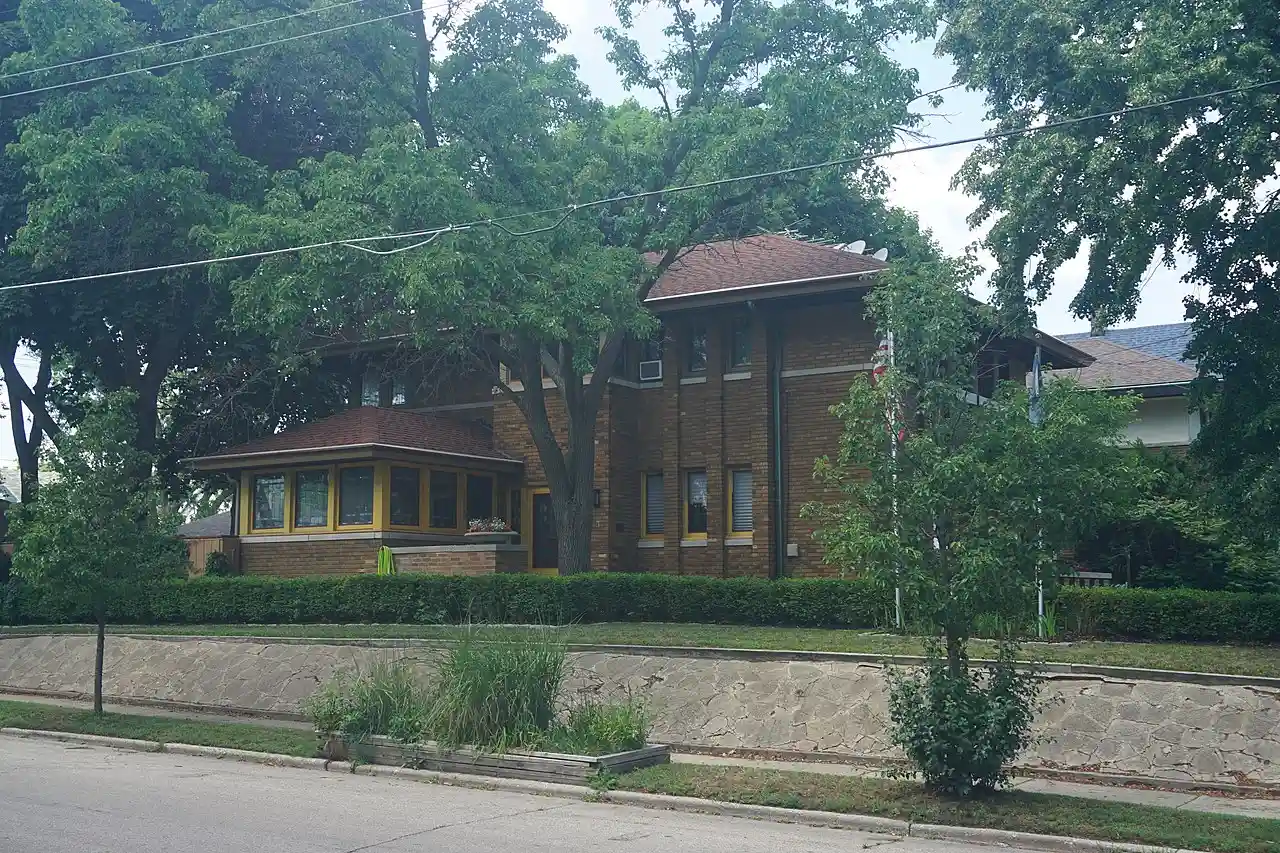 Frank and Jane Isermann House