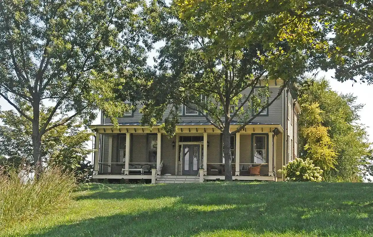 Gobbler Hill