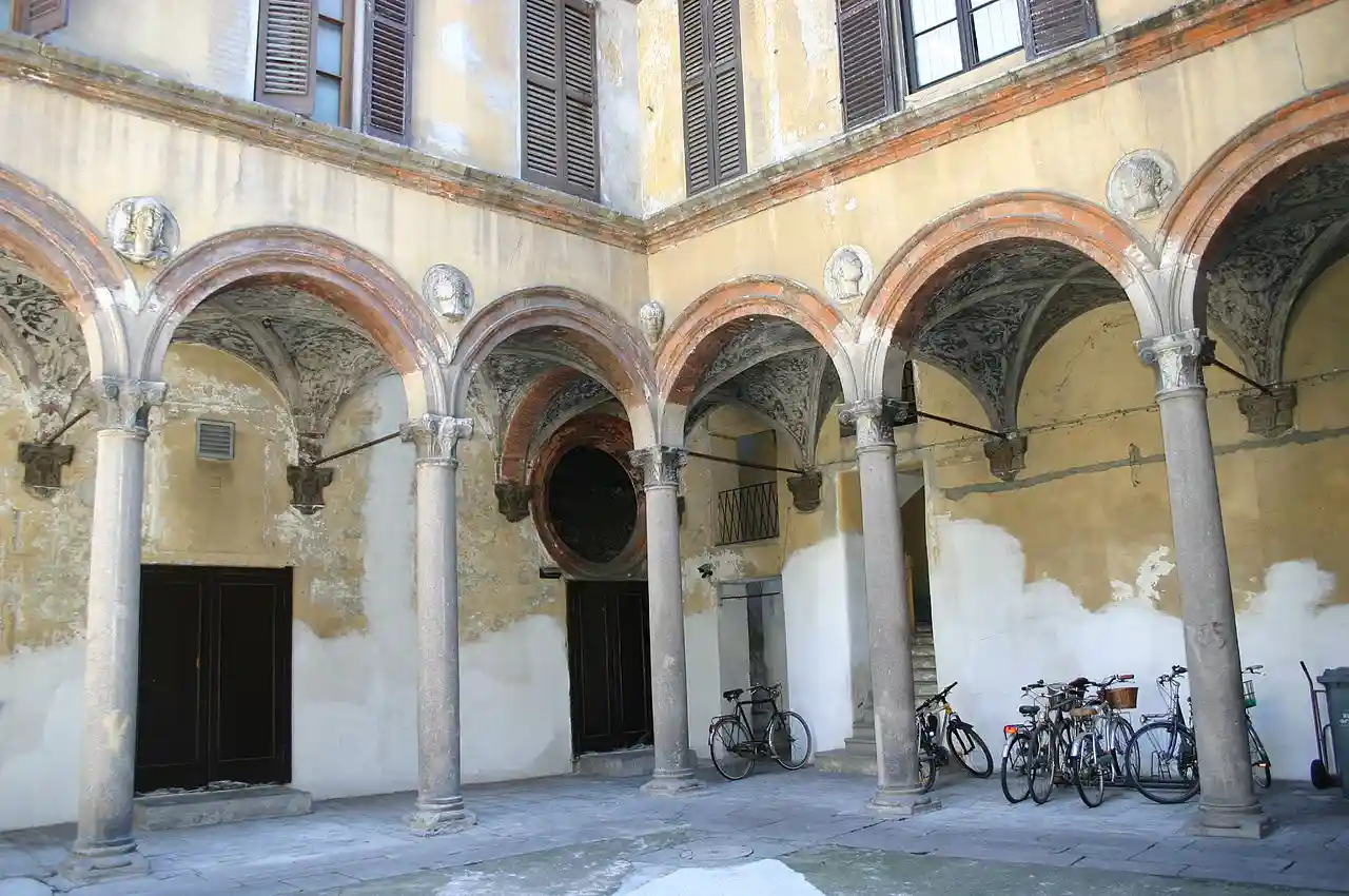 Palazzo Casa dei Grifi (Milano)