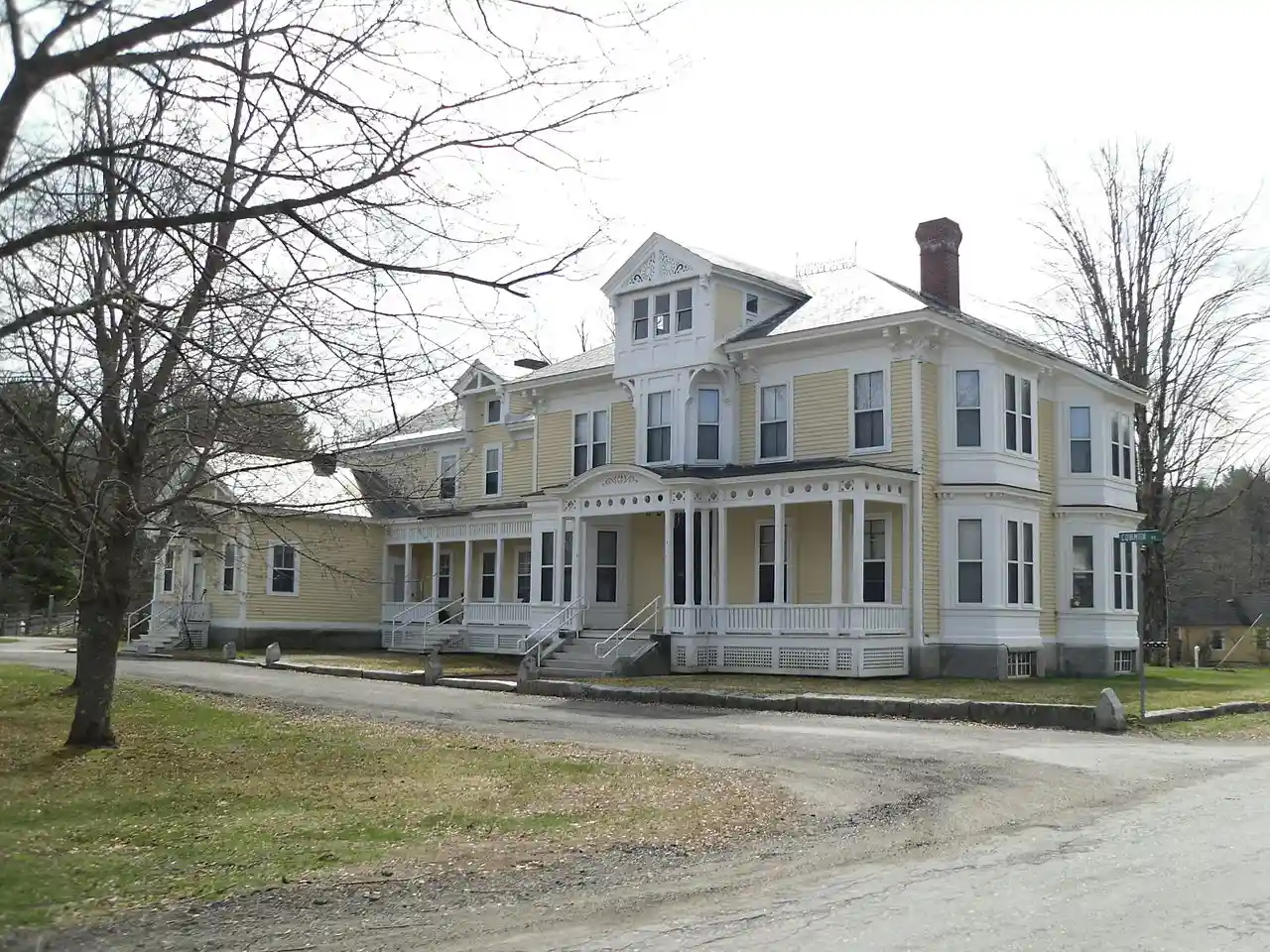 Drewsville Mansion