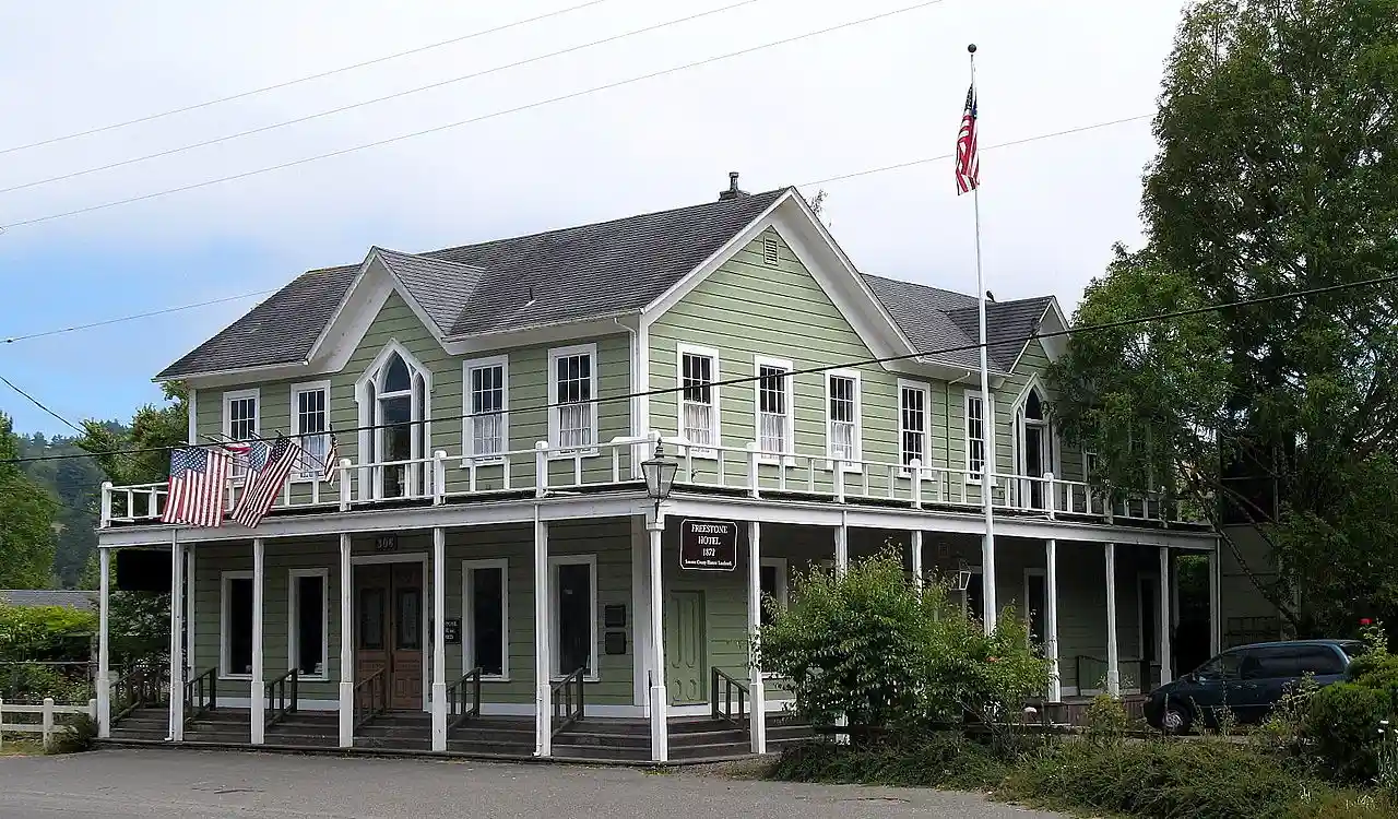 Hinds Hotel