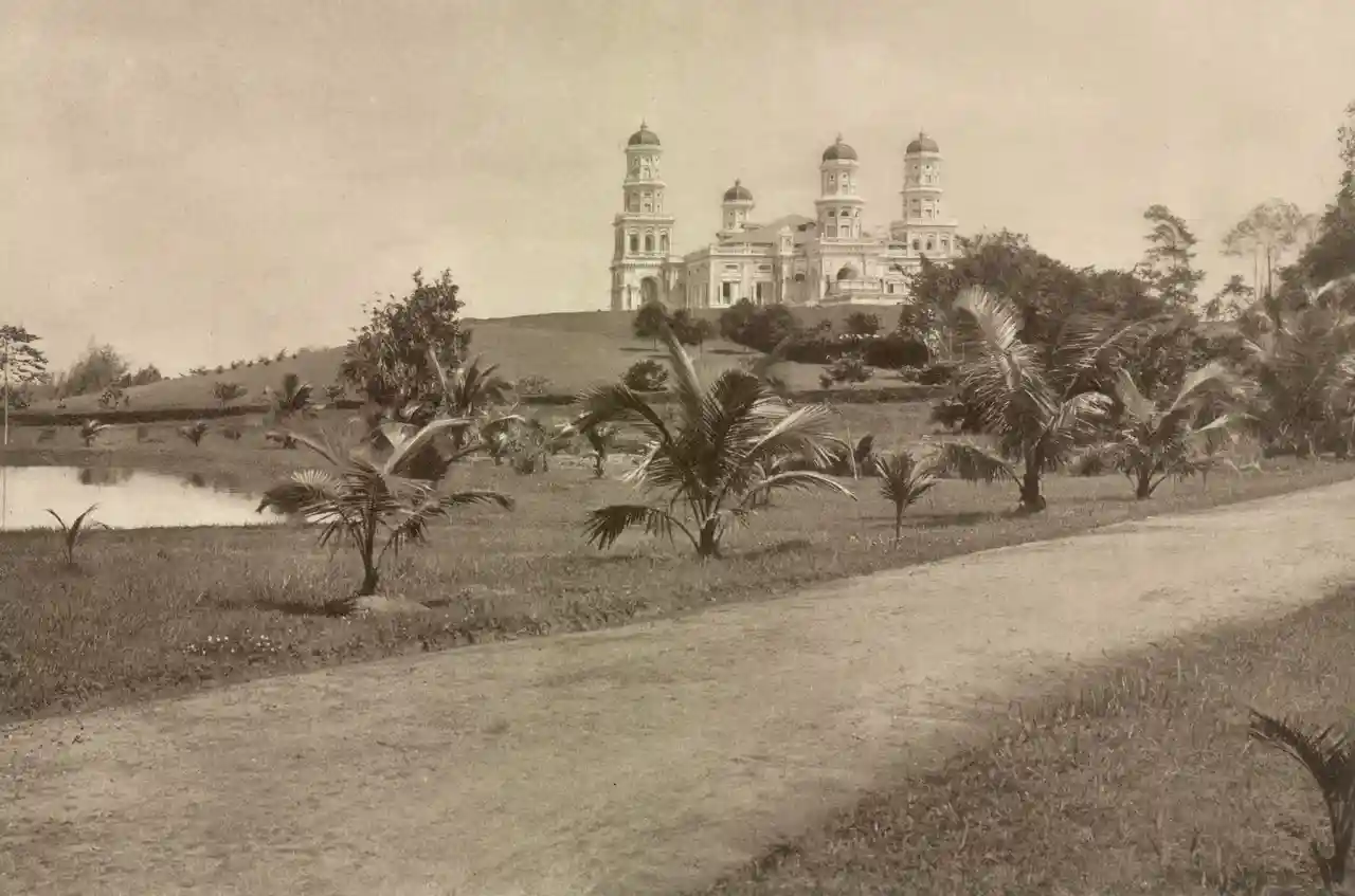 Abu Bakar Royal Mosque
