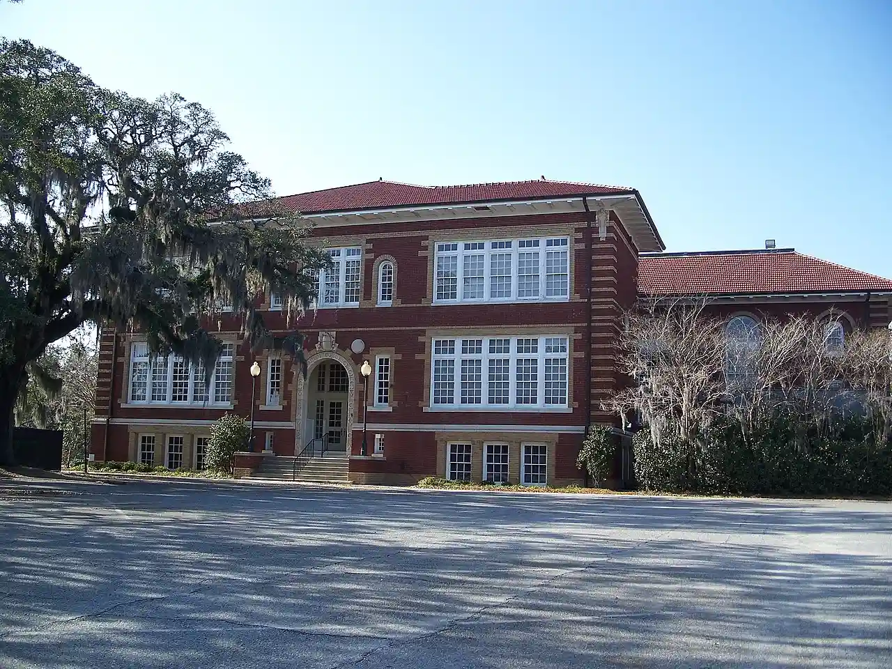 East Side School