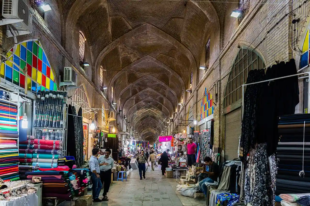 Vakil Bazaar