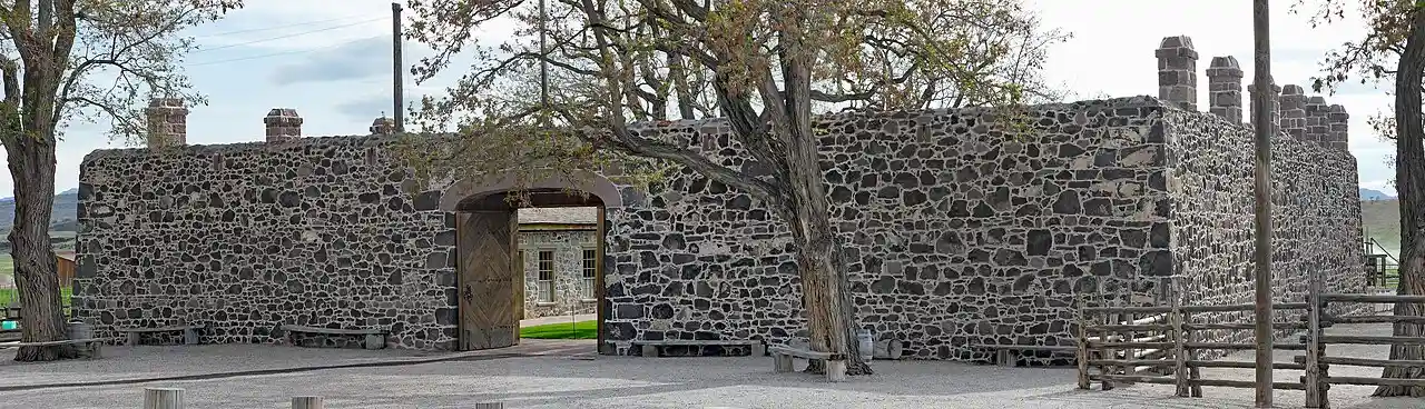 Cove Fort