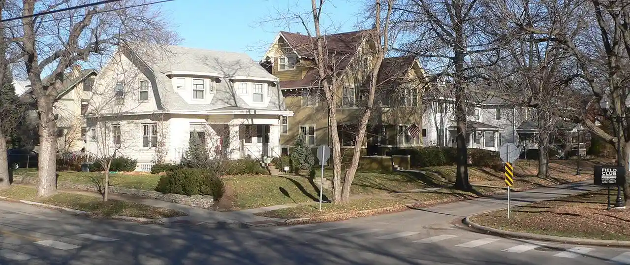 Field Club Historic District