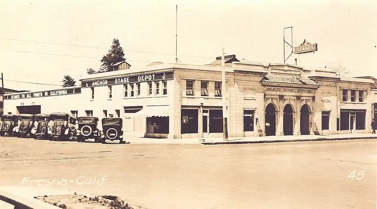 Rusitigian Building
