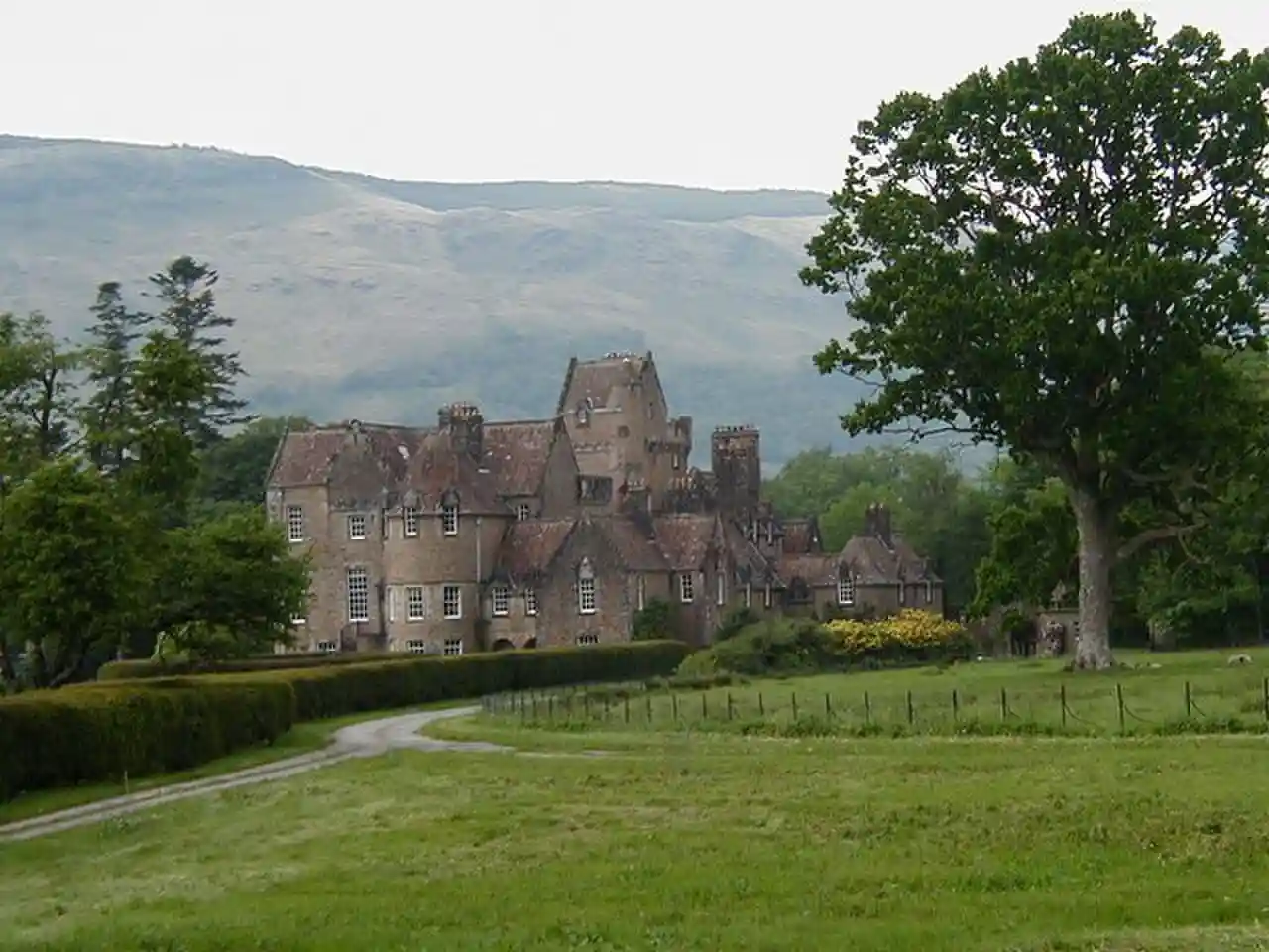Ardkinglas House