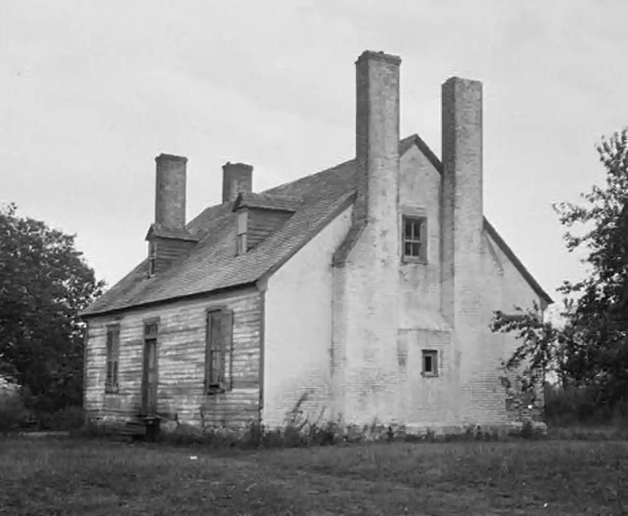 West St. Mary's Manor