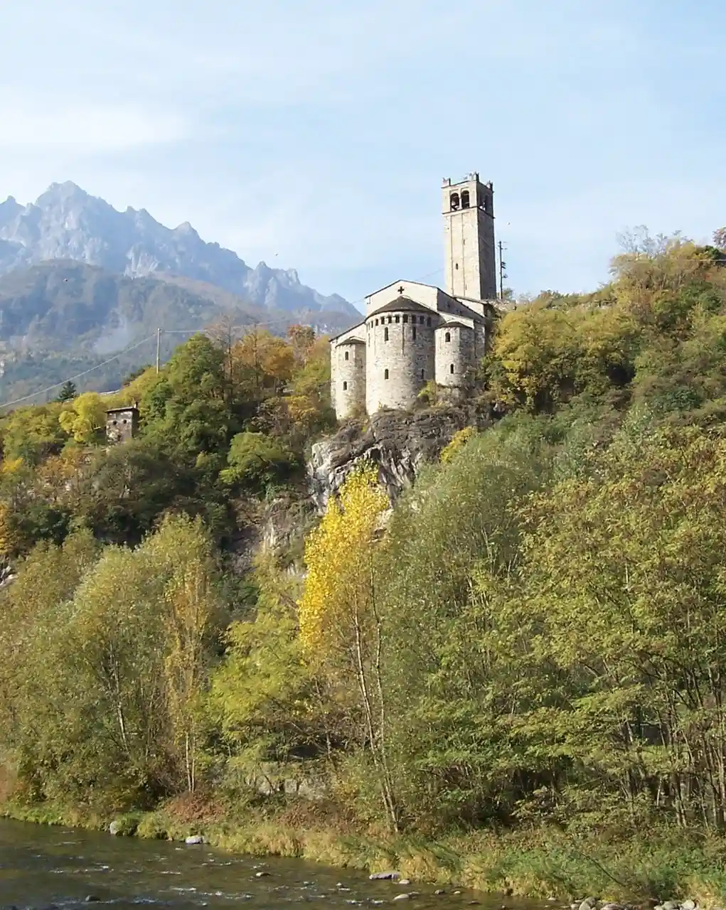 Pieve di San SiroPieve of Saint Syrus