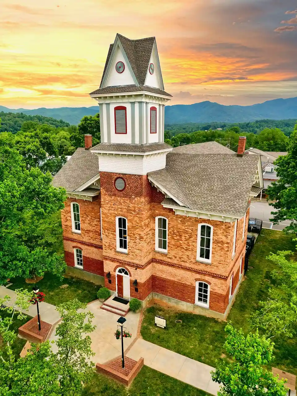 Clay County Courthouse